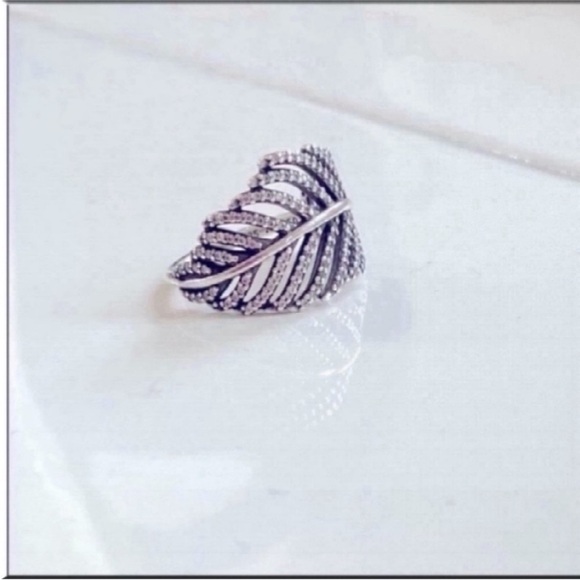 Sterling Silver Ring Leaf Pandora CZ Bling NEW Size 7 - Picture 12 of 13